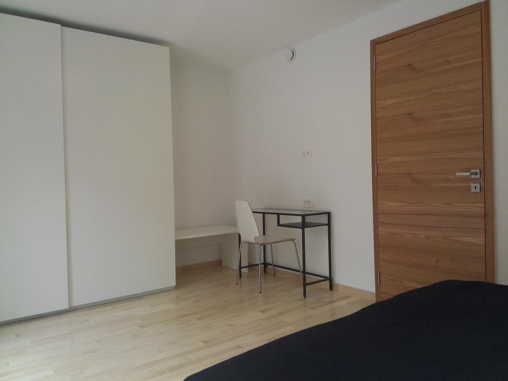 Drance 16 Apartments سيلتسي الغرفة الصورة