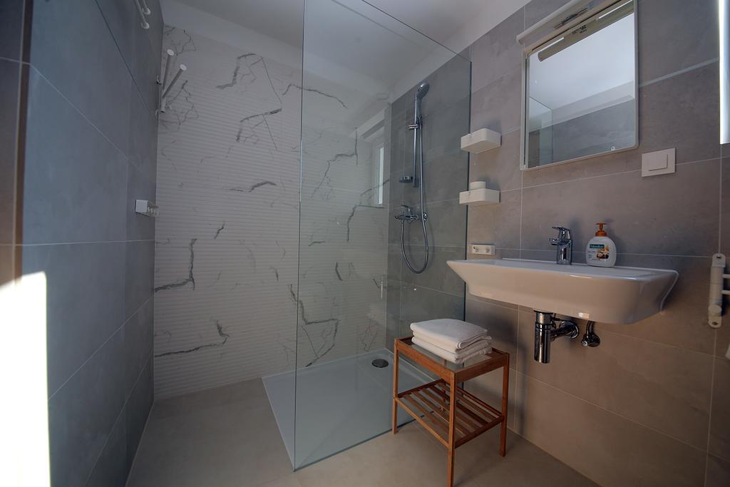 Drance 16 Apartments سيلتسي المظهر الخارجي الصورة